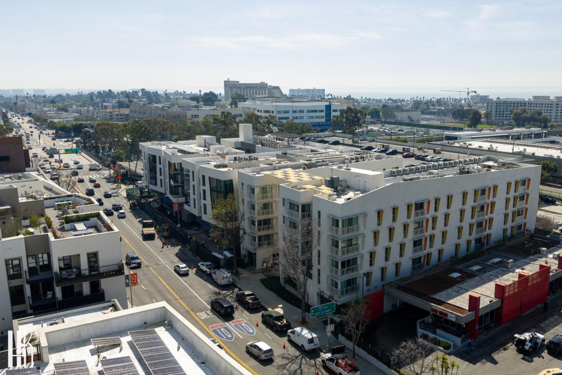 Completion nears for mixed-use project at 1650 Lincoln Blvd. in